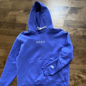 Nike Heavyweight Fleece Pullover